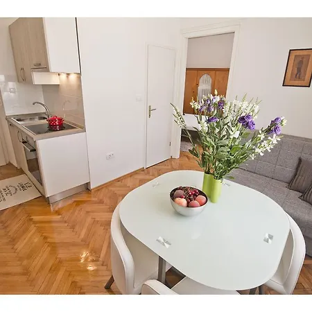 Apartment Grand