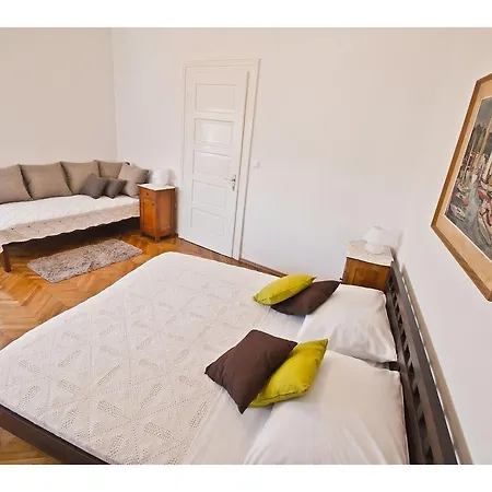 아파트먼트 그랜드 * 스플리트